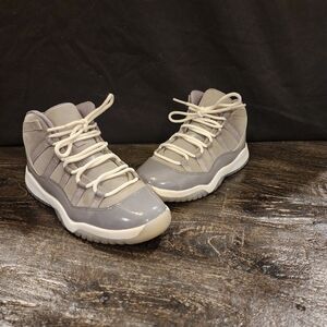 Jordan 11 Cool Grey